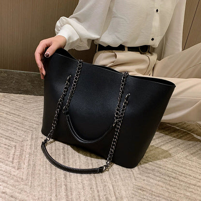 Bolsa feminina de grande capacidade - 2020 nova bolsa de ombro com corrente chique estilo coreano - bolsa versátil de moda de verão