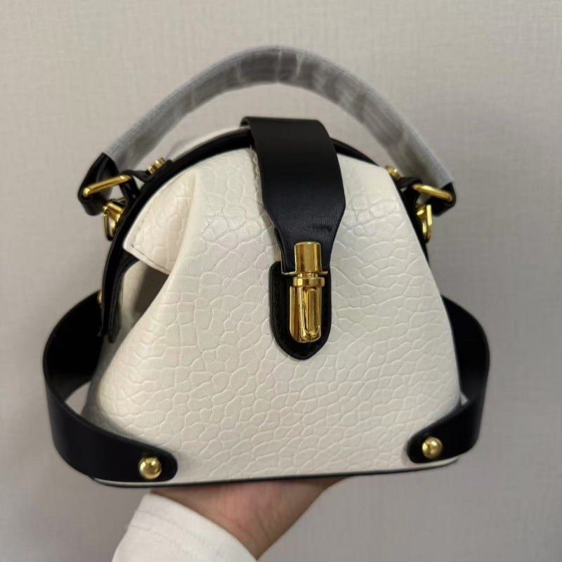 Bolsas femininas de luxo transfronteiriças 2026: Nova tendência, bolsa de mão e transversal versátil e moderna com textura simples e alça de ombro.