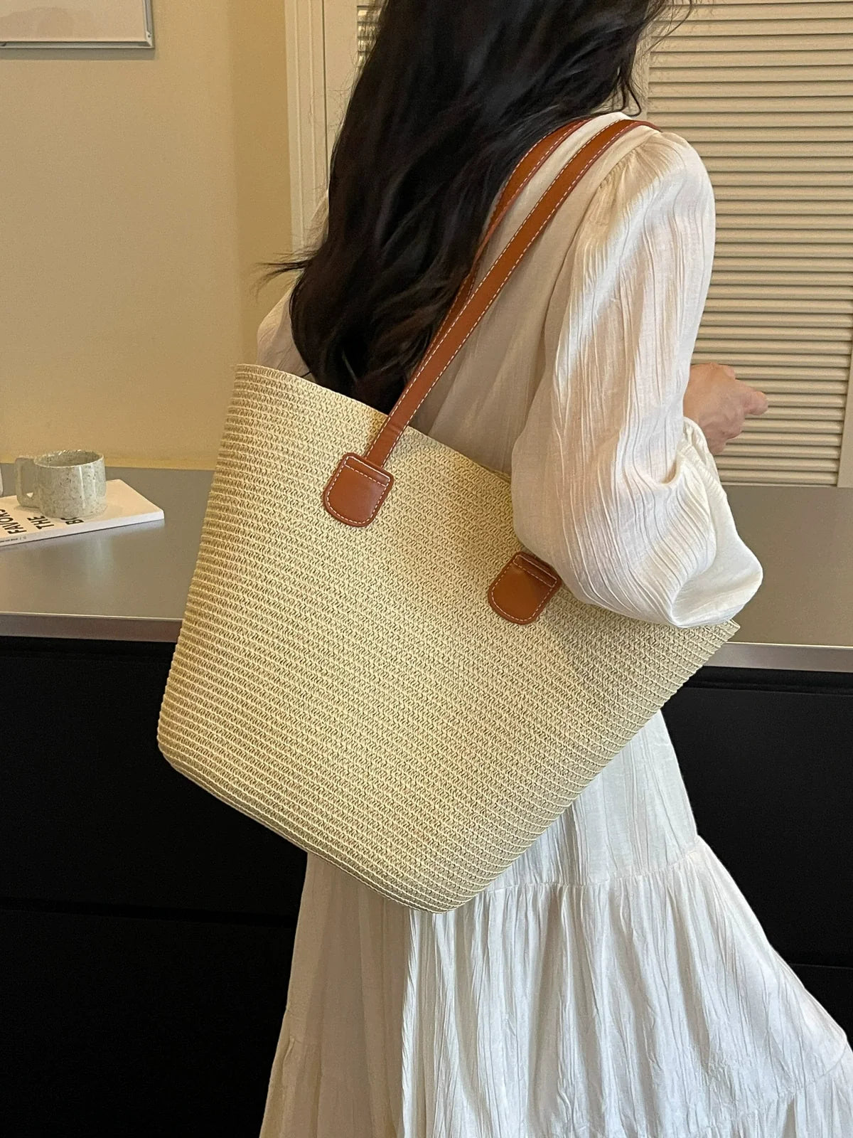 Bolsa de palha para mulheres, bolsa de verão, bolsa tote, bolsa tipo saco de grande capacidade, bolsa de ombro de palha, bolsa de vime, transfronteiriça.
