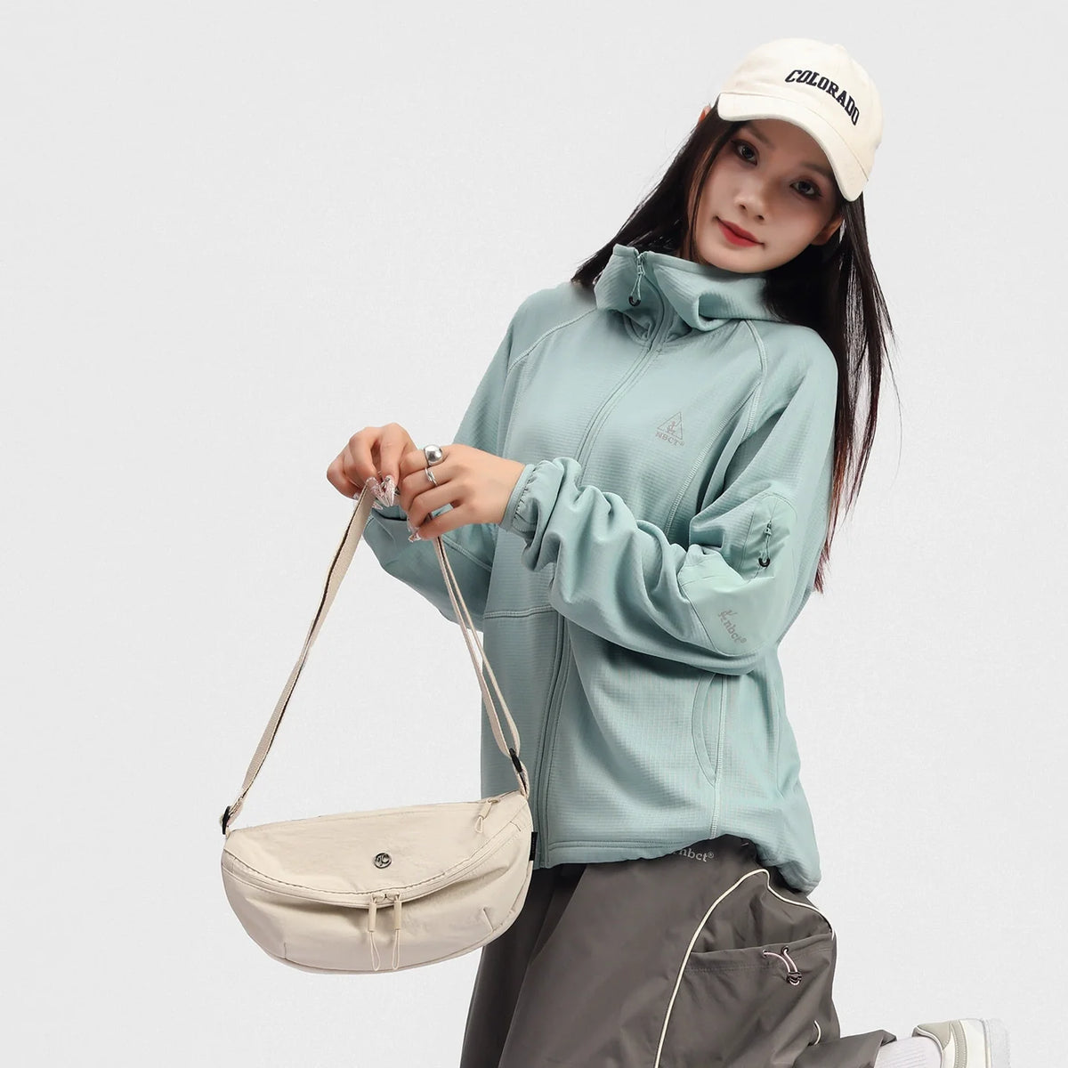 Nova coleção 2026: Bolsa de ombro de nylon, casual e fácil de combinar. Bolsa transversal de estilo nichado, moderna e feminina, ideal para o trabalho. Bolsa dumpling fashion.
