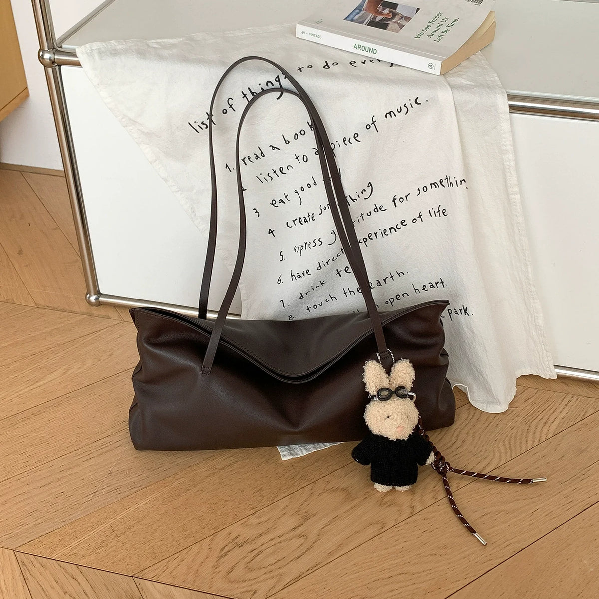 Bolsa de Ombro em Couro Genuíno - Estilo Coreano, Design Exclusivo, Ideal para o Dia a Dia, Sacola de Grande Capacidade, Novidade, Toque Sofisticado, Bolsa de Axila Versátil.