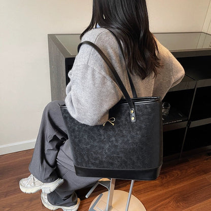 Bolsa de Ombro Retrô de Grande Capacidade Feminina Outono/Inverno 2025, Nova Coleção, Moda Casual, Bolsa de Ombro de Nicho, Bolsa Tote para Trabalho