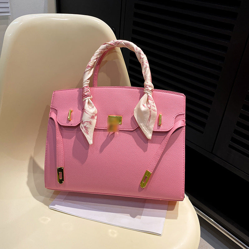 Bolsa Kelly de Grande Capacidade Feminina 2026 Nova ColeçãoEstilo de NichoLuxo AcessívelBolsa de Ombro para TrabalhoBolsa Satchel Feminina Elegante