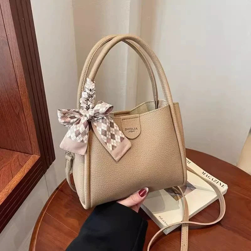 Nova Bolsa Feminina de Luxo Leve e de Alta Qualidade 2026, Bolsa Transversal Texturizada de Nicho, Bolsa de Mão Versátil Ultra Macia e Moderna, Bolsa Saco.