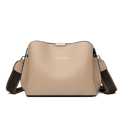 Bolsa transversal de luxo leve para mulheres 2024 nova bolsa de ombro fashion couro macio grande capacidade bolsa casual feminina