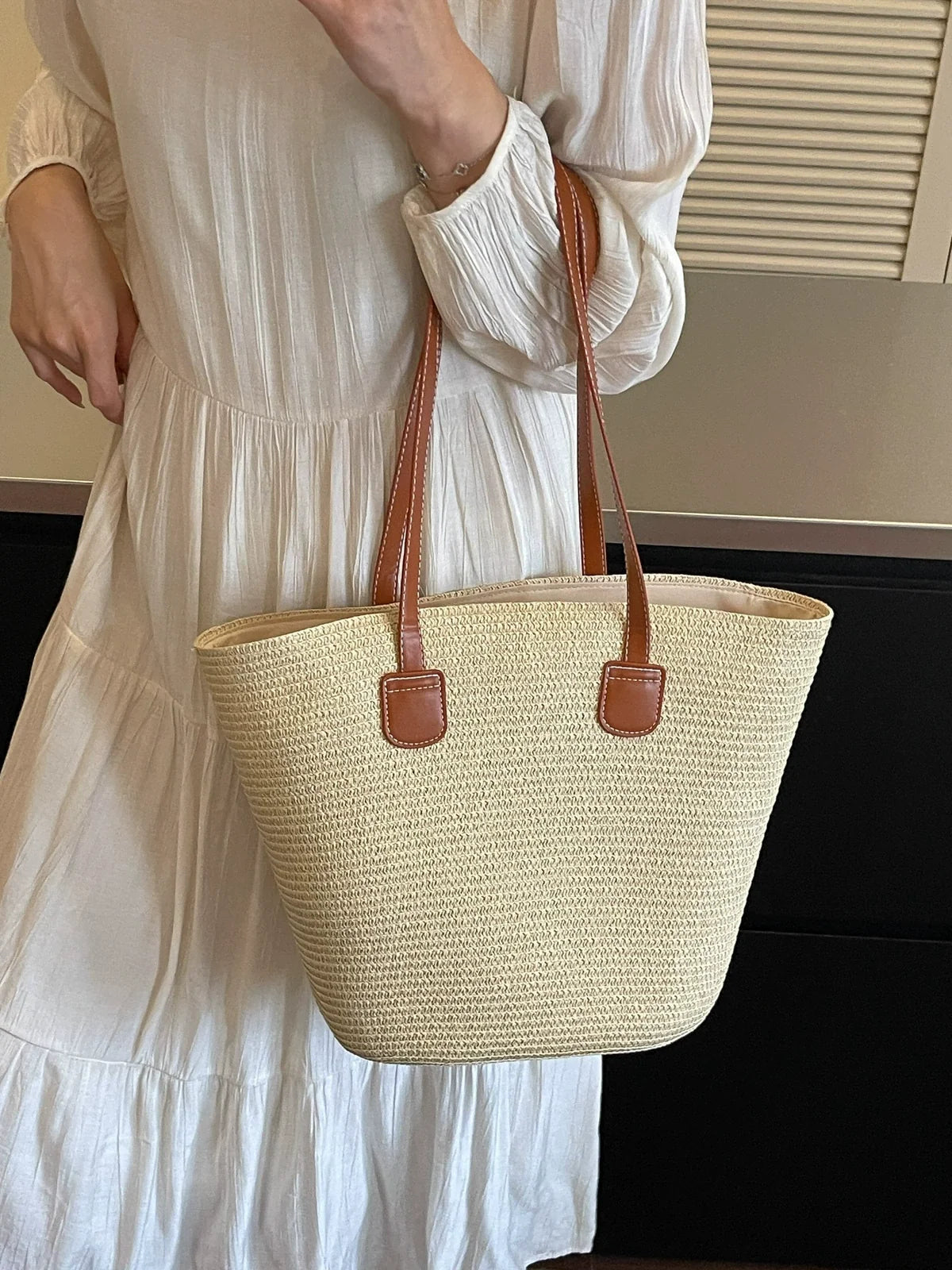 Bolsa de palha para mulheres, bolsa de verão, bolsa tote, bolsa tipo saco de grande capacidade, bolsa de ombro de palha, bolsa de vime, transfronteiriça.