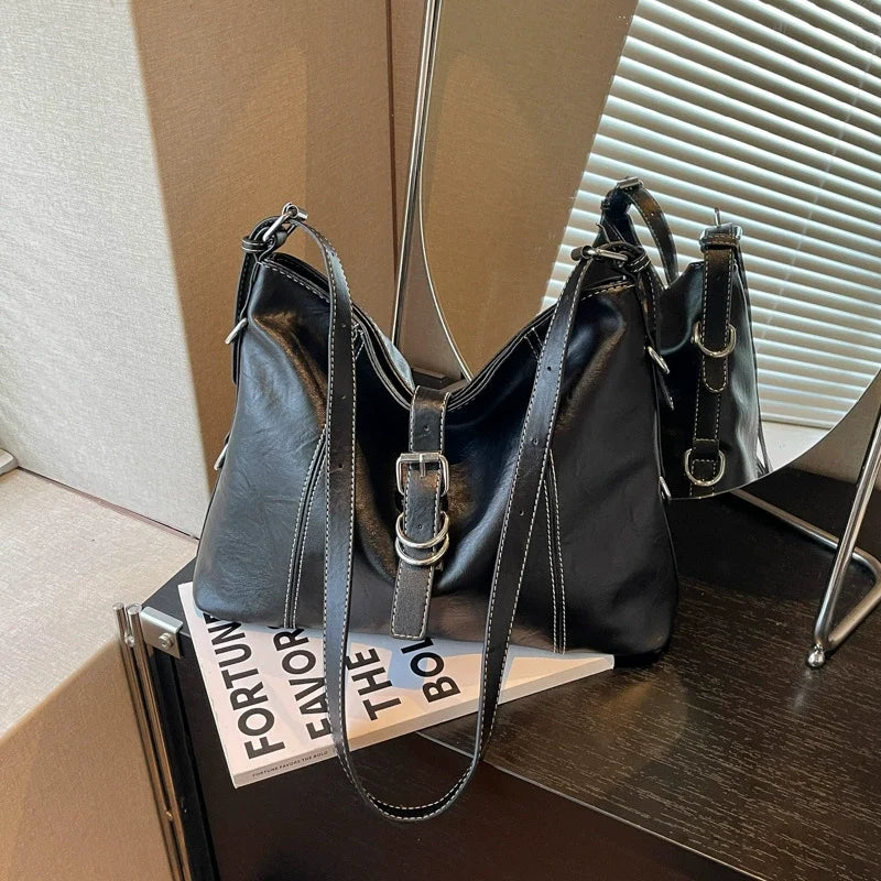 Bolsa Tote Feminina de Grande Capacidade - Nova Coleção Outono/Inverno 2026 - Bolsa de Ombro e Transversal Versátil para Escola e Trabalho.