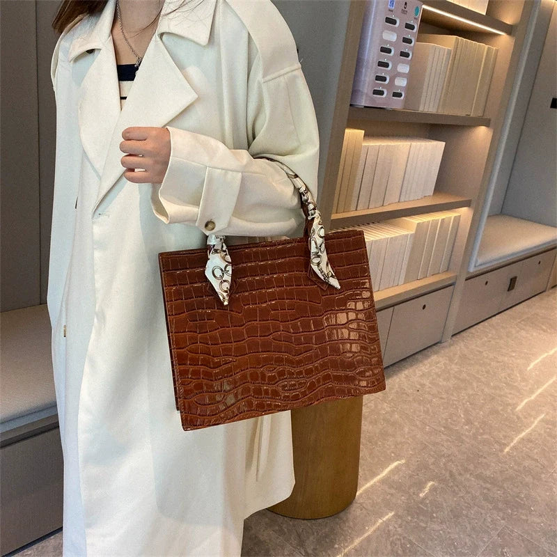 Bolsa Feminina de Alta Qualidade e Grande Capacidade 2026: Nova Moda, Bolsa Tote Simples para o Dia a Dia com Estampa Crocodilo