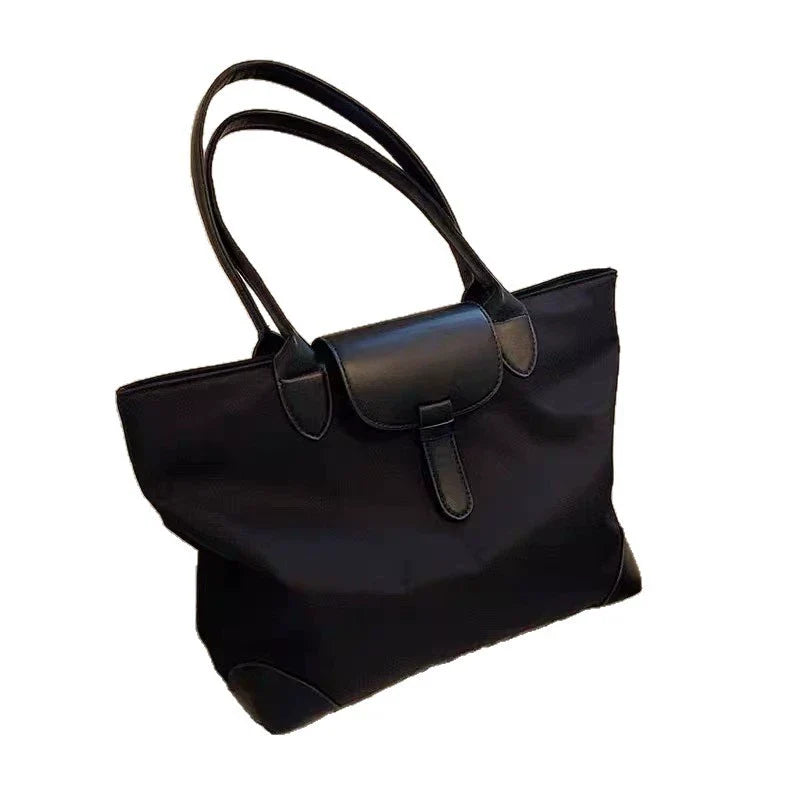 Bolsa tote prática de grande capacidade para estudantes femininas, versátil para deslocamentos, bolsa feminina de ombro único em tecido Oxford e nylon, bolsa tote transfronteiriça.