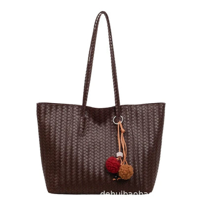 Bolsa de tecido retrô transfronteiriça para mulheres, nova moda outono antecipado 2026, bolsa de ombro de grande capacidade, bolsa tote para uso diário.