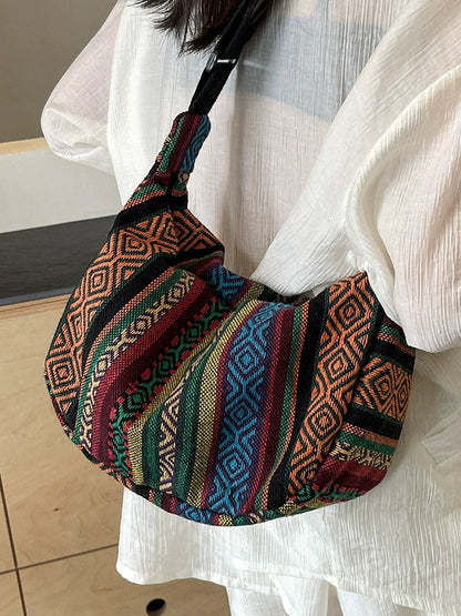 Bolsa étnica de grande capacidade, estilo novo e moderno de 2024, bolsa transversal tipo dumpling, estilo retrô versátil, bolsa de ombro feminina.