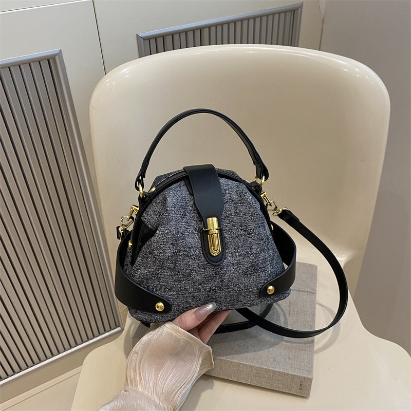 Bolsas femininas de luxo transfronteiriças 2026: Nova tendência, bolsa de mão e transversal versátil e moderna com textura simples e alça de ombro.