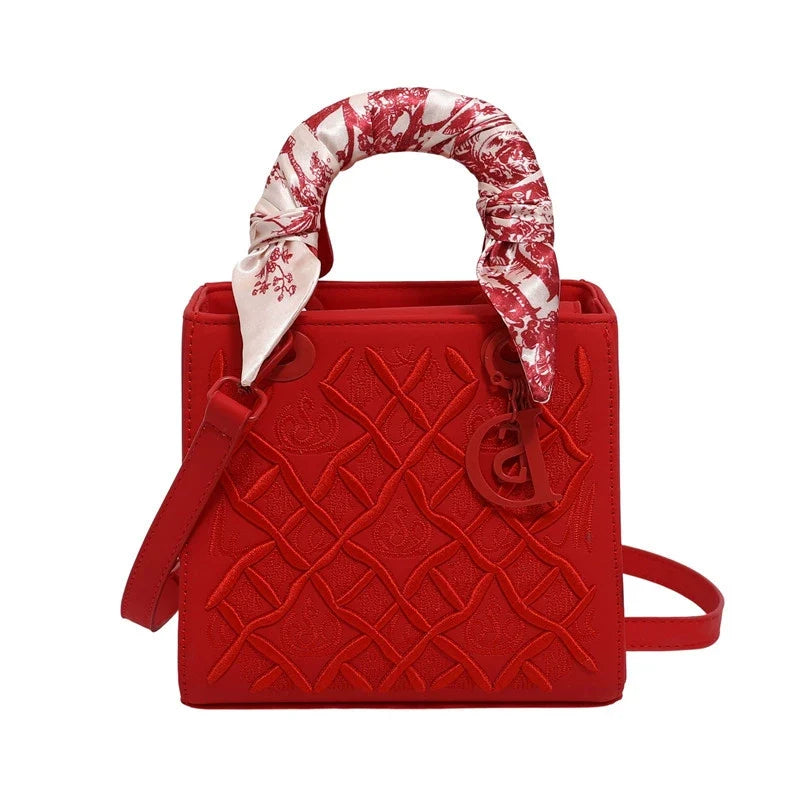Bolsa Princesa Diana com Bordado Pesado, Nova Moda, Bolsa de Seda, Bolsa de Ombro de Alta Qualidade para Mulheres
