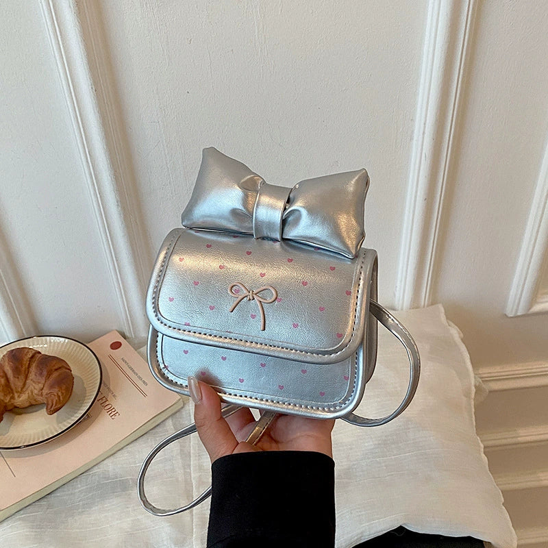 Bolsa Transversal Feminina Estilo Coreano Fresca e Chic - Bolsa Tote Balde de Cor Clara - Bolsa de Ombro Versátil para o Dia a Dia
