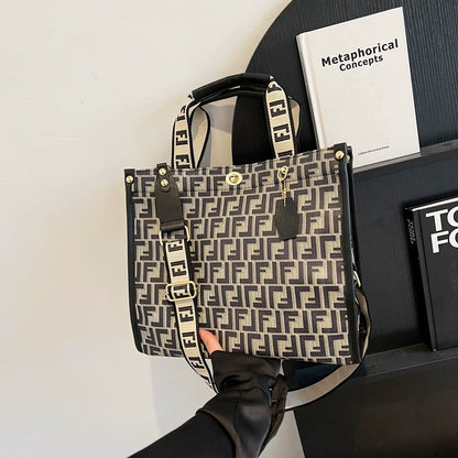 Bolsa Feminina Elegante de Moda Transfronteiriça Grande Capacidade Transversal Nova 2026 Popular Bolsa de Ombro Satchel Tote Feminina