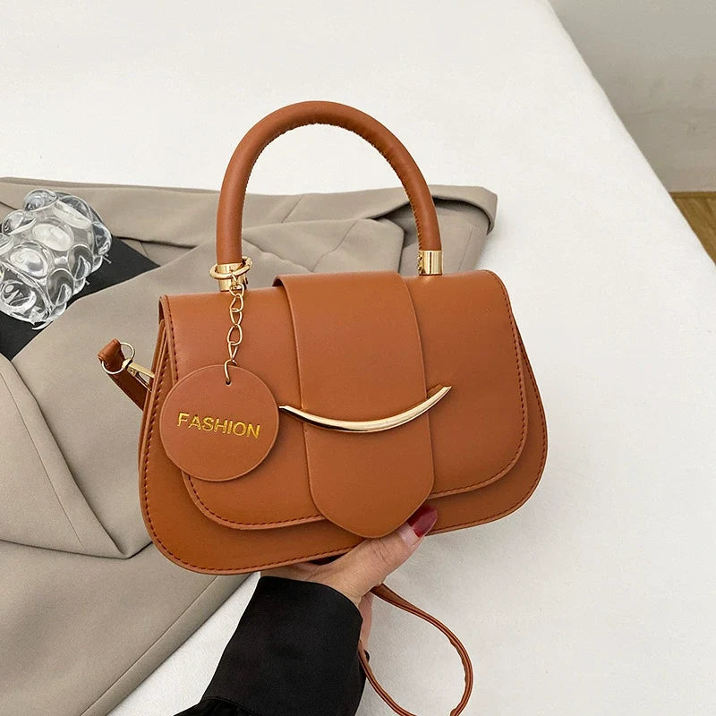 Bolsas de grife de nicho e alto padrão: Novidades para outono/inverno 2025, populares bolsas transversais, de ombro e tote para mulheres.