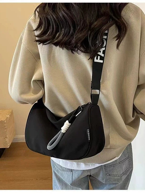 Bolsa Casual Feminina Popular 2026: Bolsa Transversal de Ombro Grande Capacidade Estilo Coreano Moderna e Versátil