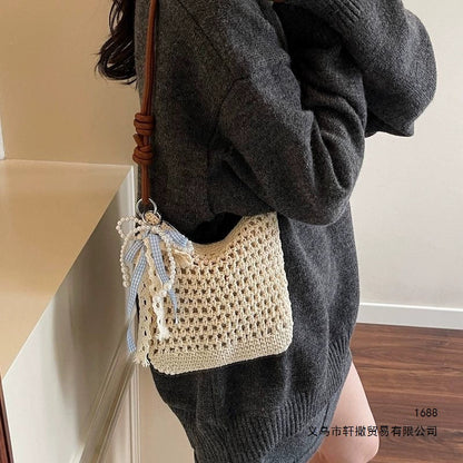 Bolsa feminina artesanal de tecido, novo estilo Verão 2026, Mori Girl Chic, bolsa de ombro fashion, bolsa transversal para férias na praia.