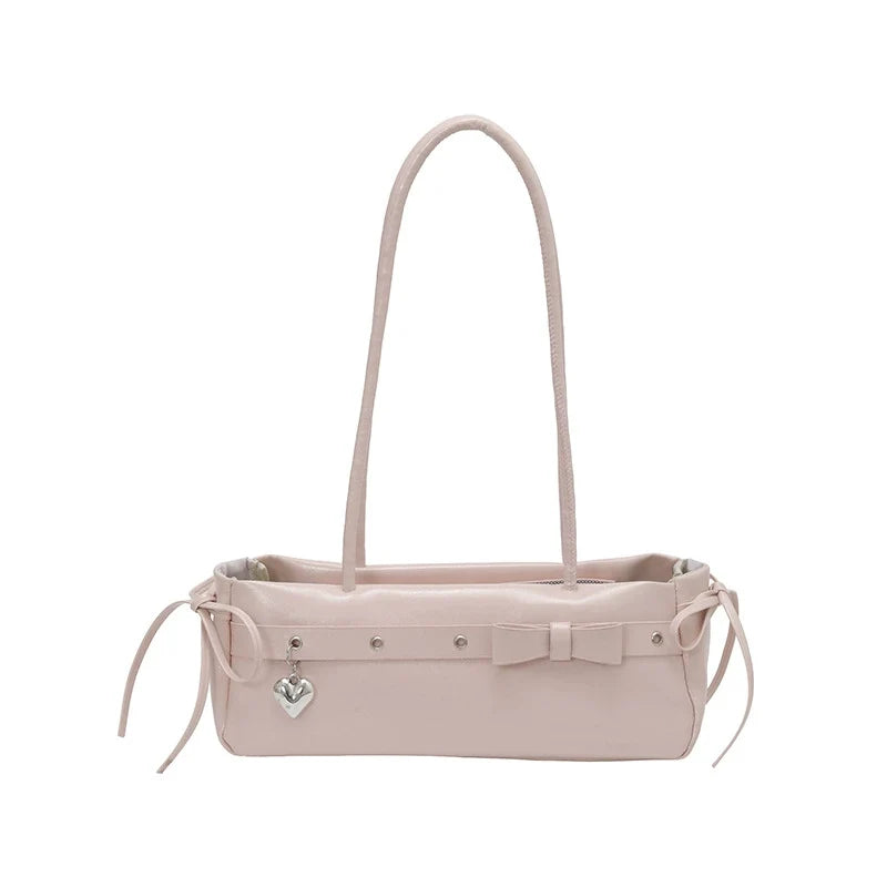 Bolsa baguete de alto estilo para mulheres, uma bolsa de ombro de couro fresca e versátil, uma bolsa moderna e versátil para mulheres jovens.