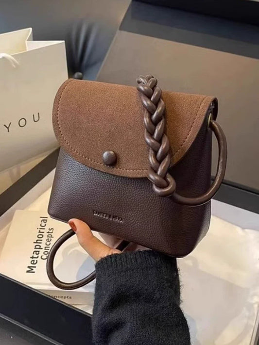 Bolsa feminina de alta qualidade 2024 nova bolsa transversal outono e inverno bolsa saco design retrô nicho bolsa de ombro versátil feminina.