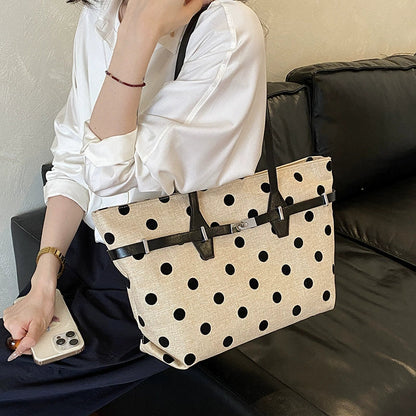 Bolsa Tote Feminina 2026: Best-seller Transfronteiriço, Bolsa de Ombro Casual de Grande Capacidade, Bolsa de Nicho para Trabalho e Deslocamento.