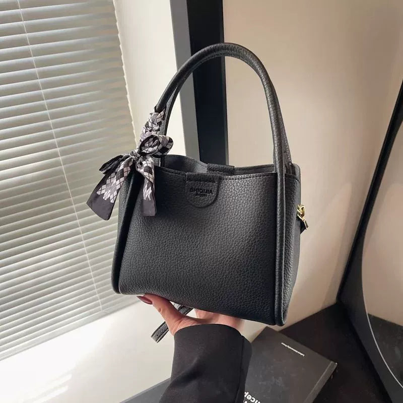 Nova Bolsa Feminina de Luxo Leve e de Alta Qualidade 2026, Bolsa Transversal Texturizada de Nicho, Bolsa de Mão Versátil Ultra Macia e Moderna, Bolsa Saco.