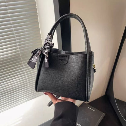 Nova Bolsa Feminina de Luxo Leve e de Alta Qualidade 2026, Bolsa Transversal Texturizada de Nicho, Bolsa de Mão Versátil Ultra Macia e Moderna, Bolsa Saco.