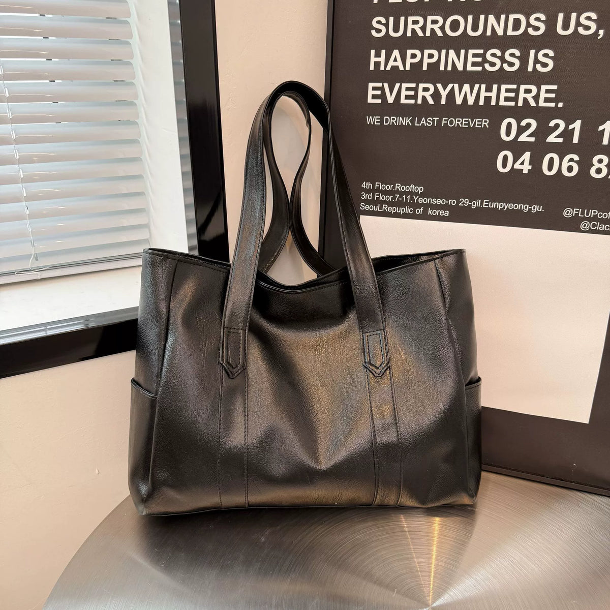 Bolsa grande feminina 2026, estilo K da moda. Mais fácil de combinar, bolsa tote de grande capacidade, bolsa de ombro, bolsa tiracolo, espelho, grande capacidade de armazenamento.
