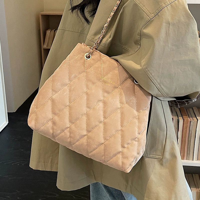 Bolsa Tote Matelassê Diamante de Grande Capacidade para Mulheres, Nova Bolsa de Ombro Estilo Coreano da Moda 2026, Bolsa Casual Versátil para o Dia a Dia.