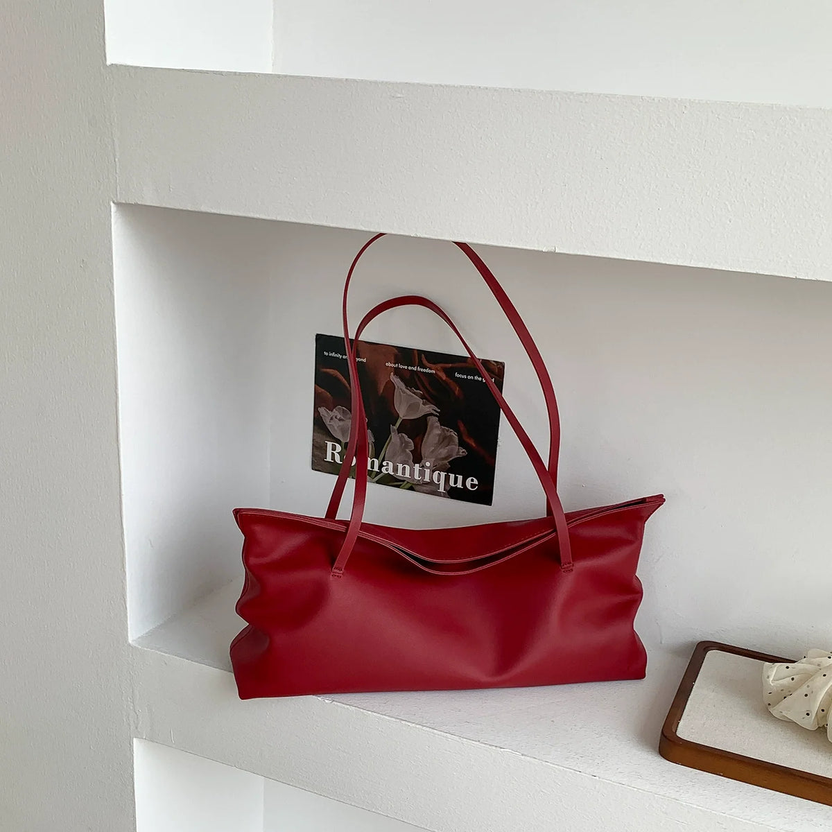 Bolsa de Ombro em Couro Genuíno - Estilo Coreano, Design Exclusivo, Ideal para o Dia a Dia, Sacola de Grande Capacidade, Novidade, Toque Sofisticado, Bolsa de Axila Versátil.