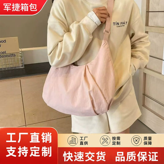 Bolsa Feminina Personalizada - Grande Capacidade, com Zíper, Bolsa de Ombro para o Trabalho - Produção em Pequena Escala, Impressão de Logotipo Disponível, Sacola Promocional para Brindes.