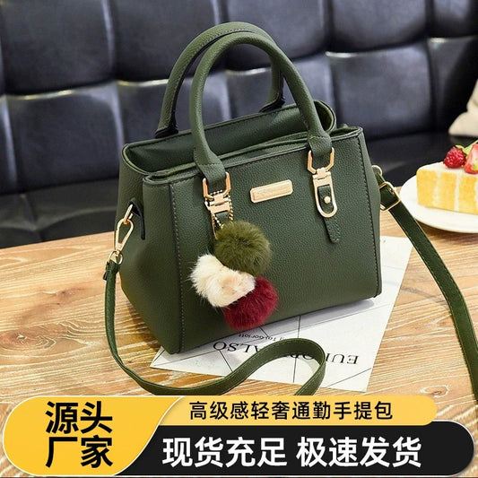Novidades Femininas de Primavera: Bolsa de Ombro, Tote e Transversal em Estilo Europeu e Americano - Fashion, Tendência, Única e Perfeita para o Instagram. Direto do Fabricante.